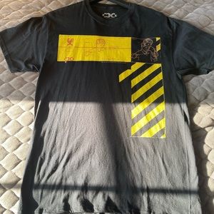 Mens size medium Graphic tee